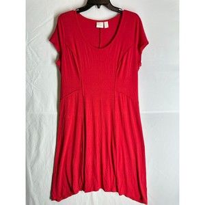 Chico's Seamed Sydney Dress Size 2 Rambling Red Short Sleeves Knit Stretch